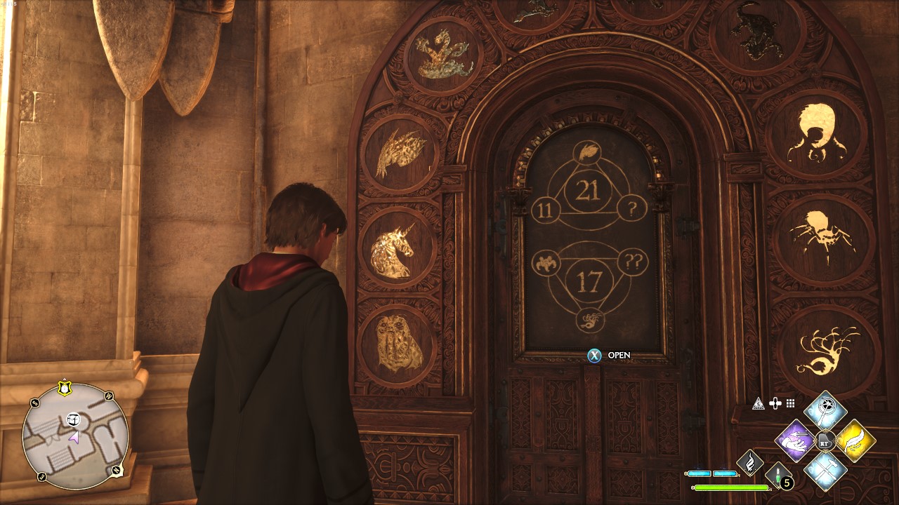 How to Solve Triangle Puzzle in Hogwarts Legacy - 21 17 Central Hall Door  Solution 